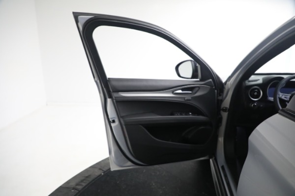 New 2024 Alfa Romeo Stelvio Ti for sale $55,230 at Pagani of Greenwich in Greenwich CT 06830 26