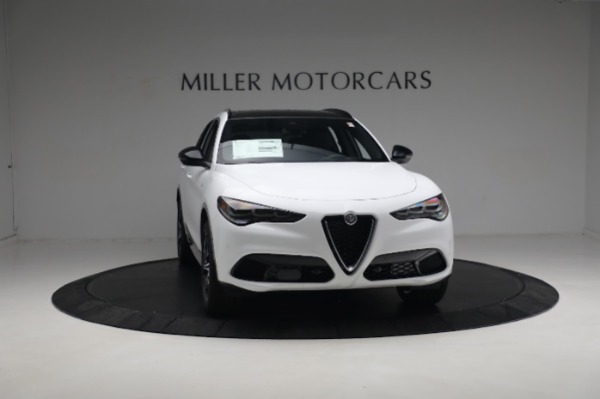 New 2024 Alfa Romeo Stelvio Ti for sale $53,820 at Pagani of Greenwich in Greenwich CT 06830 17