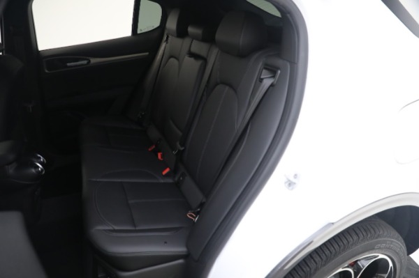 New 2024 Alfa Romeo Stelvio Ti for sale $53,820 at Pagani of Greenwich in Greenwich CT 06830 23