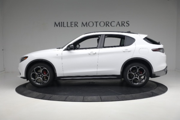New 2024 Alfa Romeo Stelvio Ti for sale $53,820 at Pagani of Greenwich in Greenwich CT 06830 4