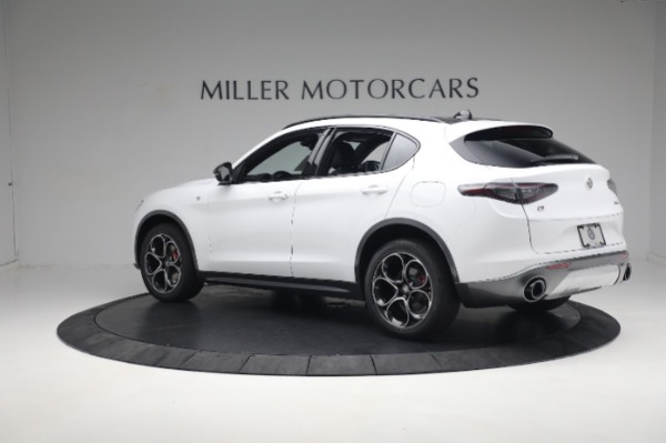 New 2024 Alfa Romeo Stelvio Ti for sale $53,820 at Pagani of Greenwich in Greenwich CT 06830 6