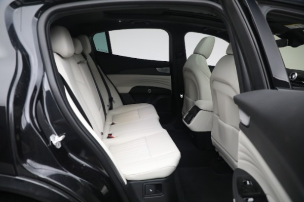 New 2023 Maserati Grecale Modena for sale $88,301 at Pagani of Greenwich in Greenwich CT 06830 25
