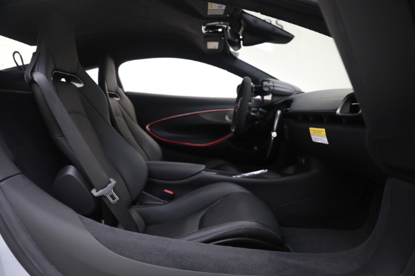 New 2023 McLaren Artura TechLux for sale $279,835 at Pagani of Greenwich in Greenwich CT 06830 23