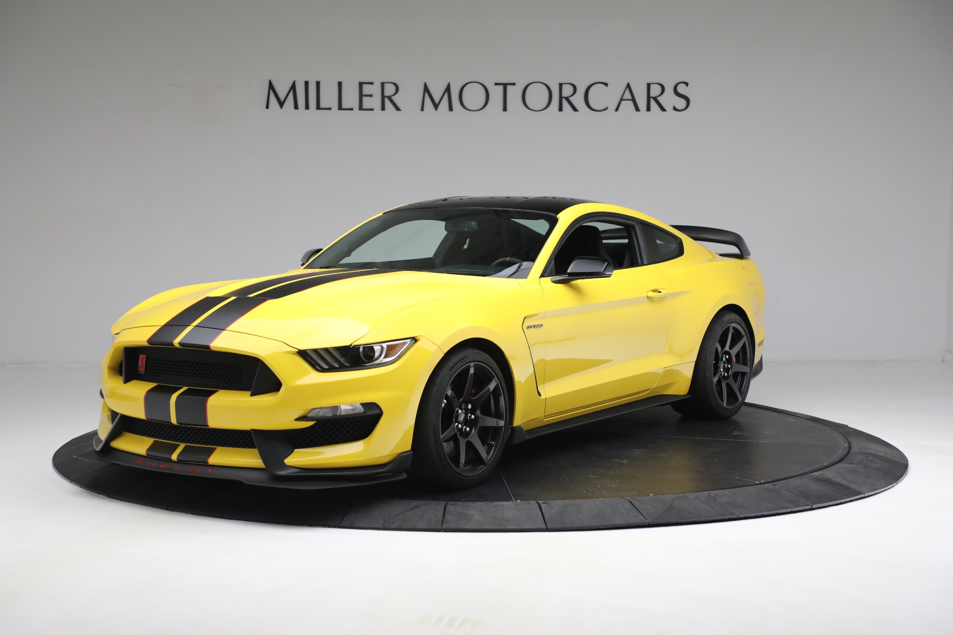 Used 2017 Ford Mustang Shelby GT350R for sale Sold at Pagani of Greenwich in Greenwich CT 06830 1