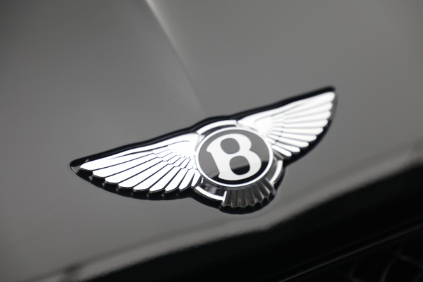 Used 2022 Bentley Continental GTC Speed for sale $287,900 at Pagani of Greenwich in Greenwich CT 06830 28