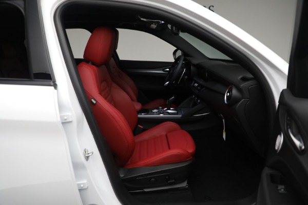New 2024 Alfa Romeo Stelvio Veloce for sale Sold at Pagani of Greenwich in Greenwich CT 06830 22