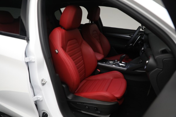 New 2024 Alfa Romeo Stelvio Veloce for sale Sold at Pagani of Greenwich in Greenwich CT 06830 23