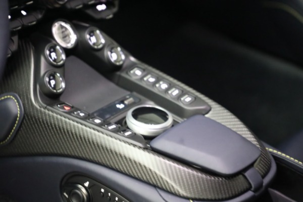 New 2023 Aston Martin Vantage V8 for sale $203,286 at Pagani of Greenwich in Greenwich CT 06830 19