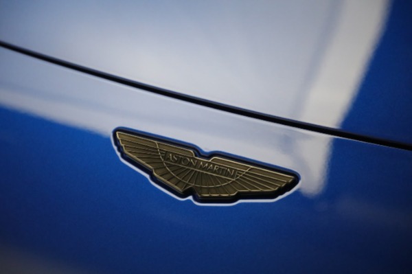 New 2023 Aston Martin Vantage V8 for sale $203,286 at Pagani of Greenwich in Greenwich CT 06830 24