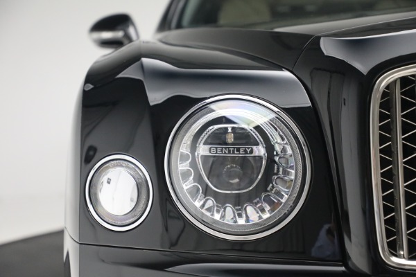 Used 2017 Bentley Mulsanne Extended Wheelbase for sale $259,900 at Pagani of Greenwich in Greenwich CT 06830 15