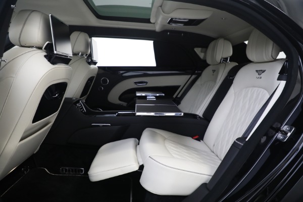Used 2017 Bentley Mulsanne Extended Wheelbase for sale Sold at Pagani of Greenwich in Greenwich CT 06830 23