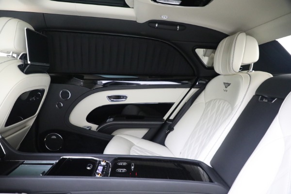 Used 2017 Bentley Mulsanne Extended Wheelbase for sale Sold at Pagani of Greenwich in Greenwich CT 06830 26