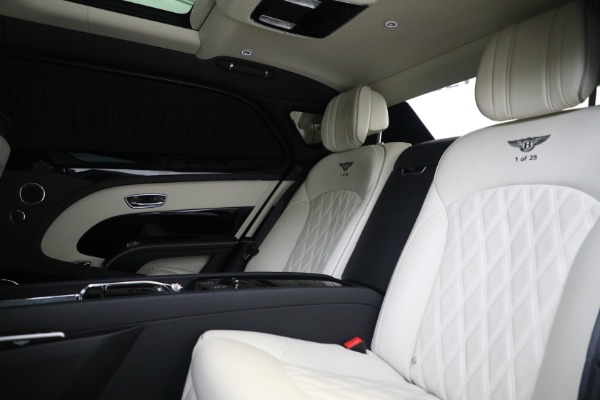 Used 2017 Bentley Mulsanne Extended Wheelbase for sale Sold at Pagani of Greenwich in Greenwich CT 06830 27