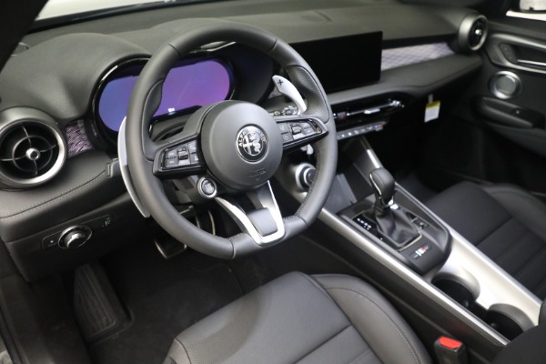 New 2024 Alfa Romeo Tonale Ti for sale $54,450 at Pagani of Greenwich in Greenwich CT 06830 18