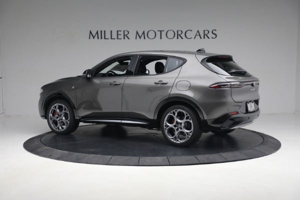 New 2024 Alfa Romeo Tonale Ti for sale $54,450 at Pagani of Greenwich in Greenwich CT 06830 5