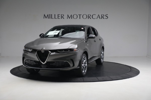 New 2024 Alfa Romeo Tonale Ti for sale $54,450 at Pagani of Greenwich in Greenwich CT 06830 1