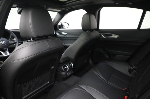 New 2024 Alfa Romeo Giulia Ti for sale $51,115 at Pagani of Greenwich in Greenwich CT 06830 18