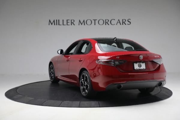 New 2024 Alfa Romeo Giulia Ti for sale $51,115 at Pagani of Greenwich in Greenwich CT 06830 5