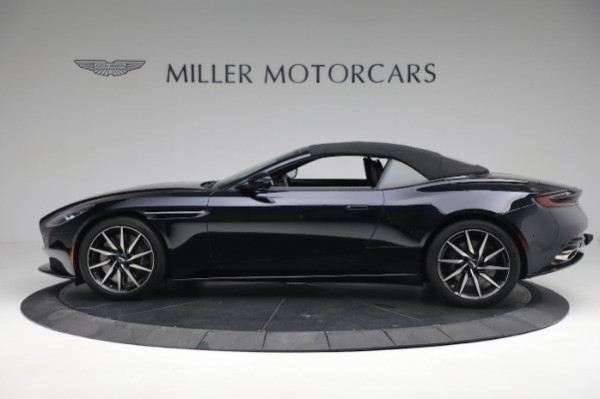 Used 2020 Aston Martin DB11 Volante for sale $148,900 at Pagani of Greenwich in Greenwich CT 06830 14