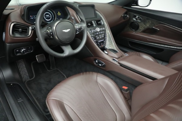 Used 2020 Aston Martin DB11 Volante for sale $148,900 at Pagani of Greenwich in Greenwich CT 06830 19