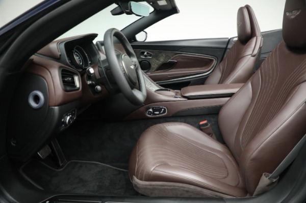 Used 2020 Aston Martin DB11 Volante for sale $148,900 at Pagani of Greenwich in Greenwich CT 06830 20
