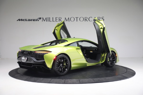 New 2023 McLaren Artura Vision for sale $277,875 at Pagani of Greenwich in Greenwich CT 06830 16