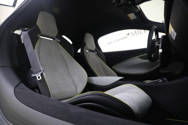 New 2023 McLaren Artura Vision for sale $277,875 at Pagani of Greenwich in Greenwich CT 06830 22