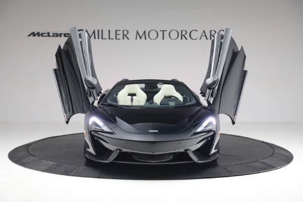 Used 2018 McLaren 570S Spider for sale Sold at Pagani of Greenwich in Greenwich CT 06830 13