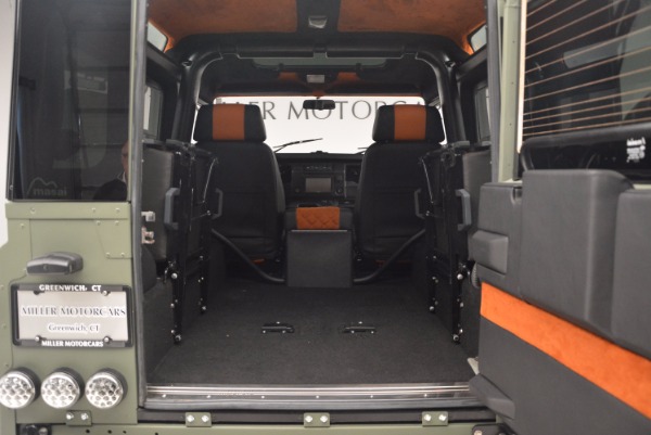 Used 1997 Land Rover Defender 90 for sale Sold at Pagani of Greenwich in Greenwich CT 06830 21