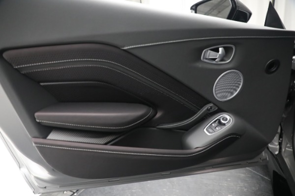 New 2023 Aston Martin Vantage V8 for sale $202,286 at Pagani of Greenwich in Greenwich CT 06830 16