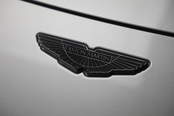 New 2023 Aston Martin Vantage V8 for sale $202,286 at Pagani of Greenwich in Greenwich CT 06830 26