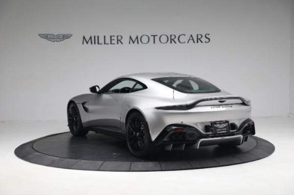New 2023 Aston Martin Vantage V8 for sale $202,286 at Pagani of Greenwich in Greenwich CT 06830 4