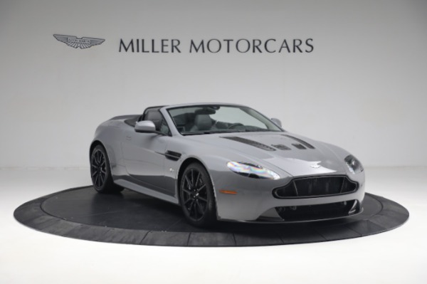 Used 2017 Aston Martin V12 Vantage S Roadster for sale Call for price at Pagani of Greenwich in Greenwich CT 06830 10