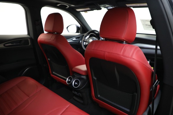 New 2023 Alfa Romeo Stelvio Veloce for sale $48,900 at Pagani of Greenwich in Greenwich CT 06830 13