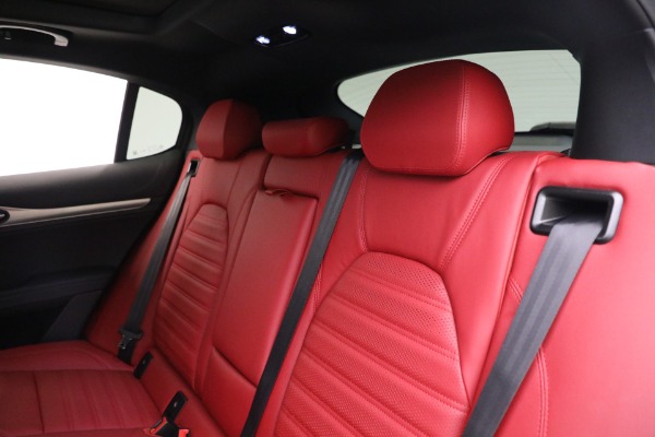 New 2023 Alfa Romeo Stelvio Veloce for sale $48,900 at Pagani of Greenwich in Greenwich CT 06830 21