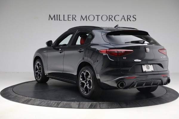 New 2023 Alfa Romeo Stelvio Veloce for sale $48,900 at Pagani of Greenwich in Greenwich CT 06830 6