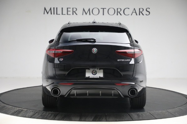 New 2023 Alfa Romeo Stelvio Veloce for sale $48,900 at Pagani of Greenwich in Greenwich CT 06830 7