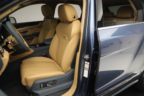 New 2023 Bentley Bentayga Hybrid for sale $250,740 at Pagani of Greenwich in Greenwich CT 06830 23