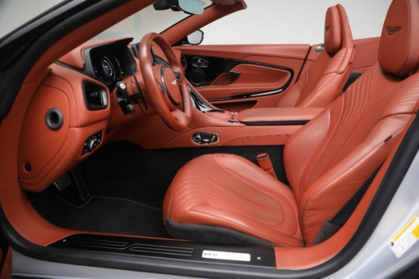 Used 2020 Aston Martin DB11 Volante for sale $143,900 at Pagani of Greenwich in Greenwich CT 06830 20