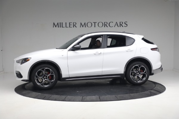 New 2024 Alfa Romeo Stelvio Ti for sale $54,570 at Pagani of Greenwich in Greenwich CT 06830 3