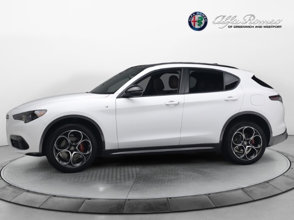 New 2024 Alfa Romeo Stelvio Ti for sale $57,420 at Pagani of Greenwich in Greenwich CT 06830 4