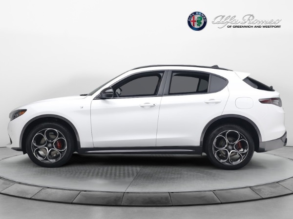 New 2024 Alfa Romeo Stelvio Ti for sale $57,420 at Pagani of Greenwich in Greenwich CT 06830 5