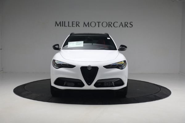 New 2024 Alfa Romeo Stelvio Veloce for sale $56,095 at Pagani of Greenwich in Greenwich CT 06830 21