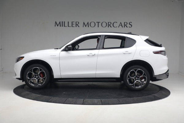 New 2024 Alfa Romeo Stelvio Veloce for sale $56,095 at Pagani of Greenwich in Greenwich CT 06830 5