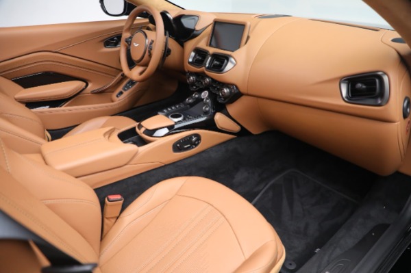 New 2023 Aston Martin Vantage V8 for sale $209,886 at Pagani of Greenwich in Greenwich CT 06830 25