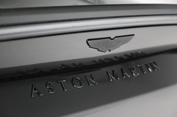 New 2023 Aston Martin Vantage V8 for sale $209,886 at Pagani of Greenwich in Greenwich CT 06830 28