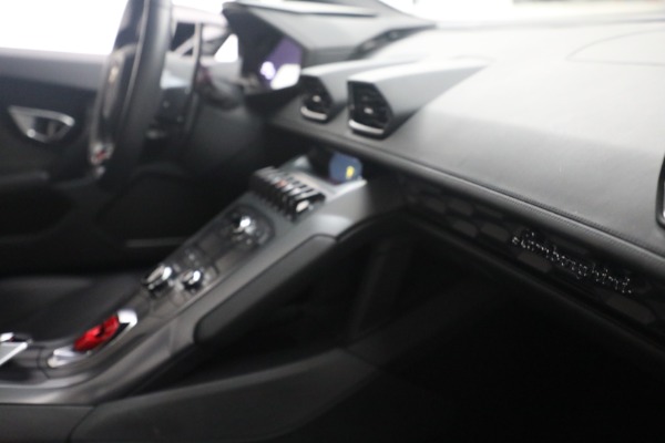 Used 2015 Lamborghini Huracan LP 610-4 for sale $219,900 at Pagani of Greenwich in Greenwich CT 06830 23