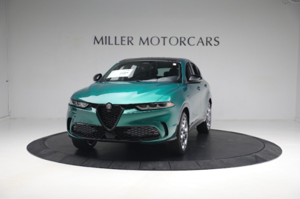New 2024 Alfa Romeo Tonale Veloce for sale $58,840 at Pagani of Greenwich in Greenwich CT 06830 1