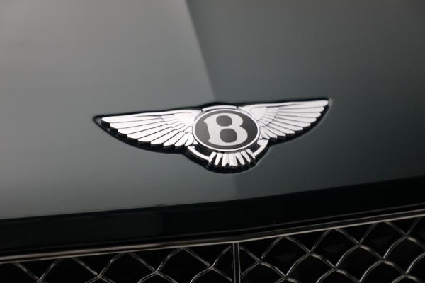 New 2023 Bentley Bentayga Azure Hybrid for sale $258,965 at Pagani of Greenwich in Greenwich CT 06830 16