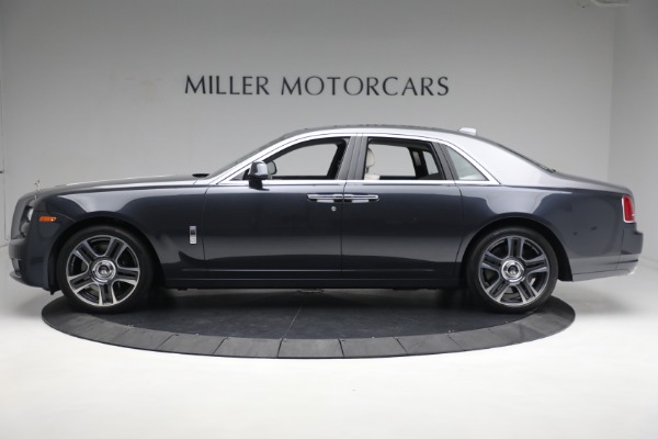 Used 2019 Rolls-Royce Ghost for sale $225,895 at Pagani of Greenwich in Greenwich CT 06830 3